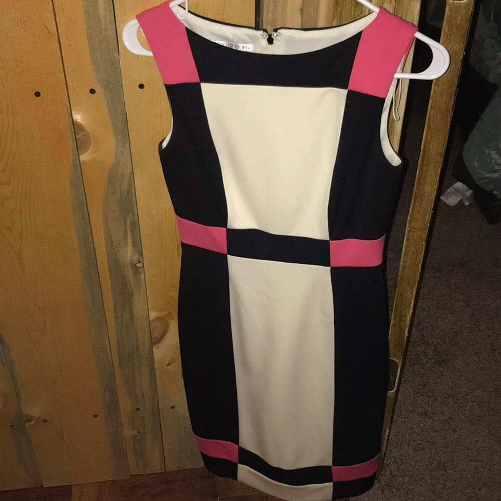 Women’s dress